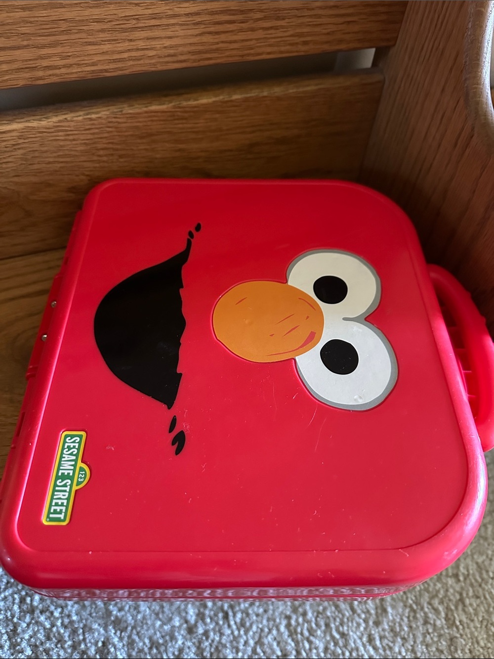 ELMO Alphabet Letter Case - Picture 3 of 6